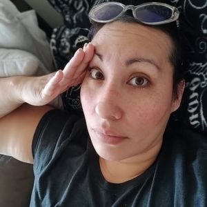 Meet your Posher, Kendra